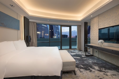 Holiday Inn Nanjing South Station by IHG