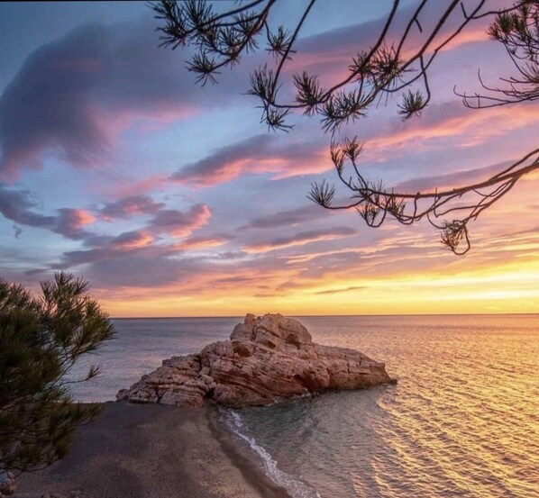 In Strandnähe, Liegestühle