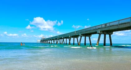 Club Lux Resort By the Beach