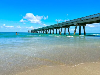 Club Lux Resort By the Beach