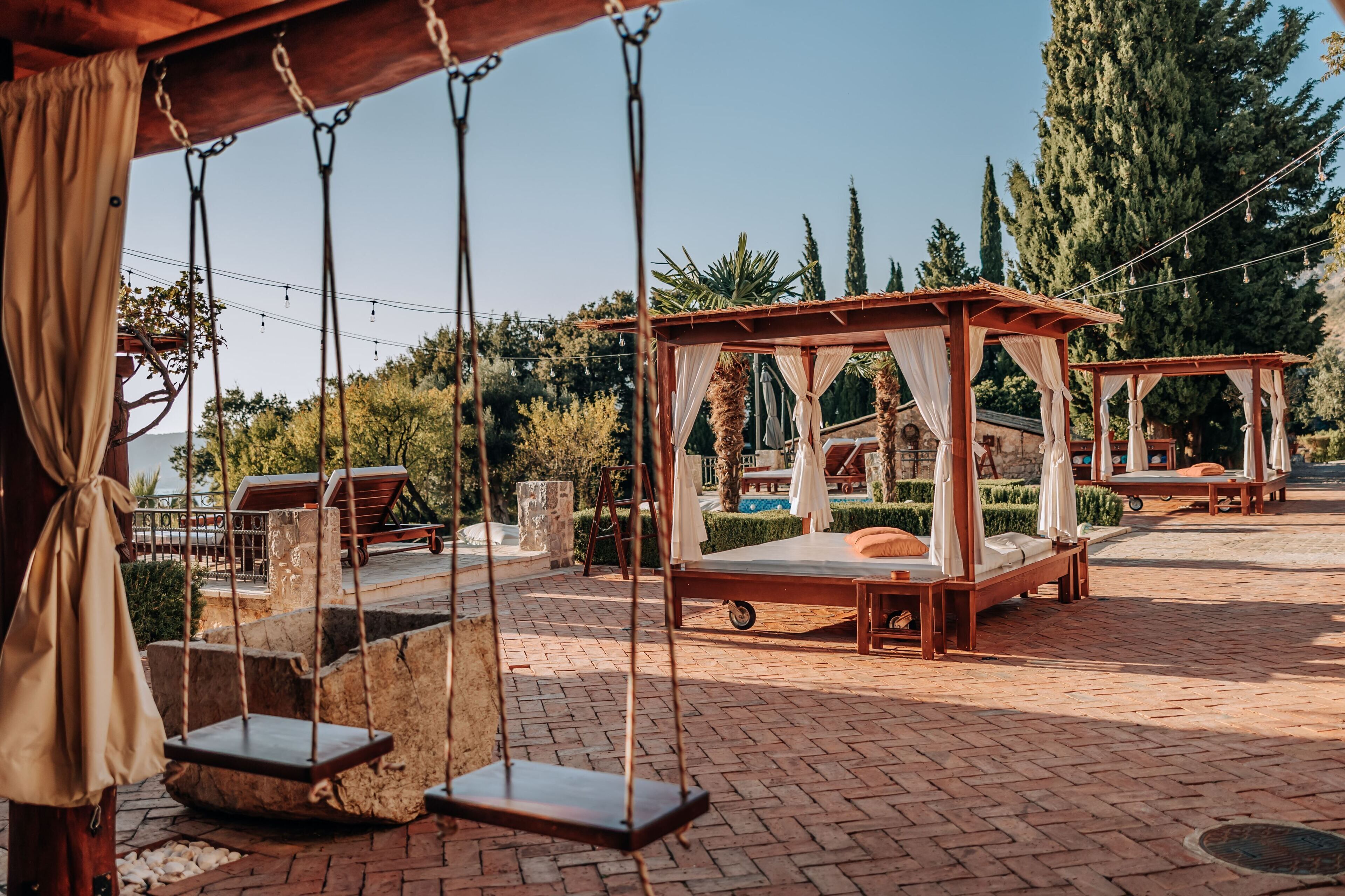 Seasonal outdoor pool, free pool cabanas, pool loungers