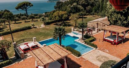 Talici Hill - Rustic Villas