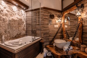 Free toiletries, hair dryer, bathrobes, slippers - Talici Hill - Rustic Villas (Sutomore)