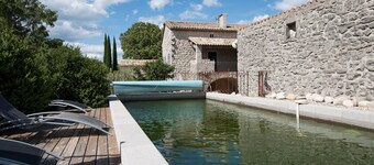 Independent Mas not overlooked with 10700m2 of enclosed park, 14x4 heated pool 