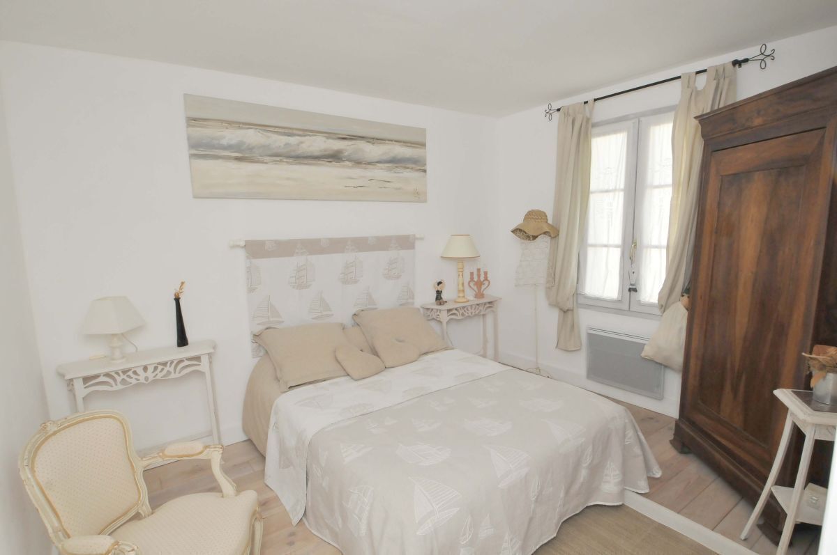 3 chambres, bureau, fer et planche à repasser, Wi-Fi gratuit