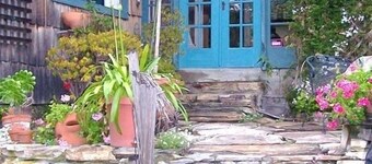 Søt, historisk hytte på Carmel Point