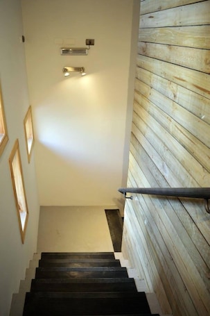 Staircase. Apart Hotel Endurance