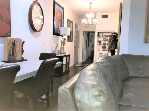 Central art and eclectic B