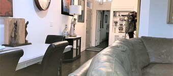 Central art and eclectic B