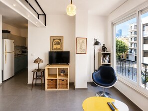 Interior - Bright 2BR in Hype Neighborhood by FeelHome (Tel Aviv - Jaffa)