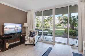 Smart-TV, DVD-spiller og filmbibliotek