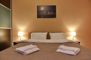 2 chambres, bureau, fer et planche à repasser, Wi-Fi