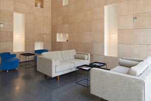 Interior - MAMAD Chic 1BR in City Center by FeelHome (Jerusalem)