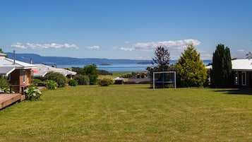 Children’s play area – outdoor
