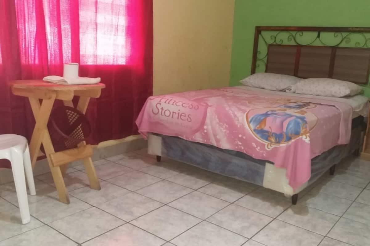 Basic Double Room, 1 Double Bed | Free WiFi, bed sheets