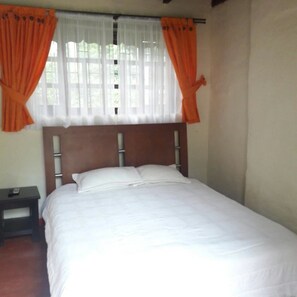 더블룸, 퀸사이즈침대 1개, 산 전망 | 객실 내 금고, 다리미/다리미판, 간이 침대, 무료 WiFi