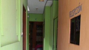 Reception - Hotel Blue star (Antigua Guatemala)