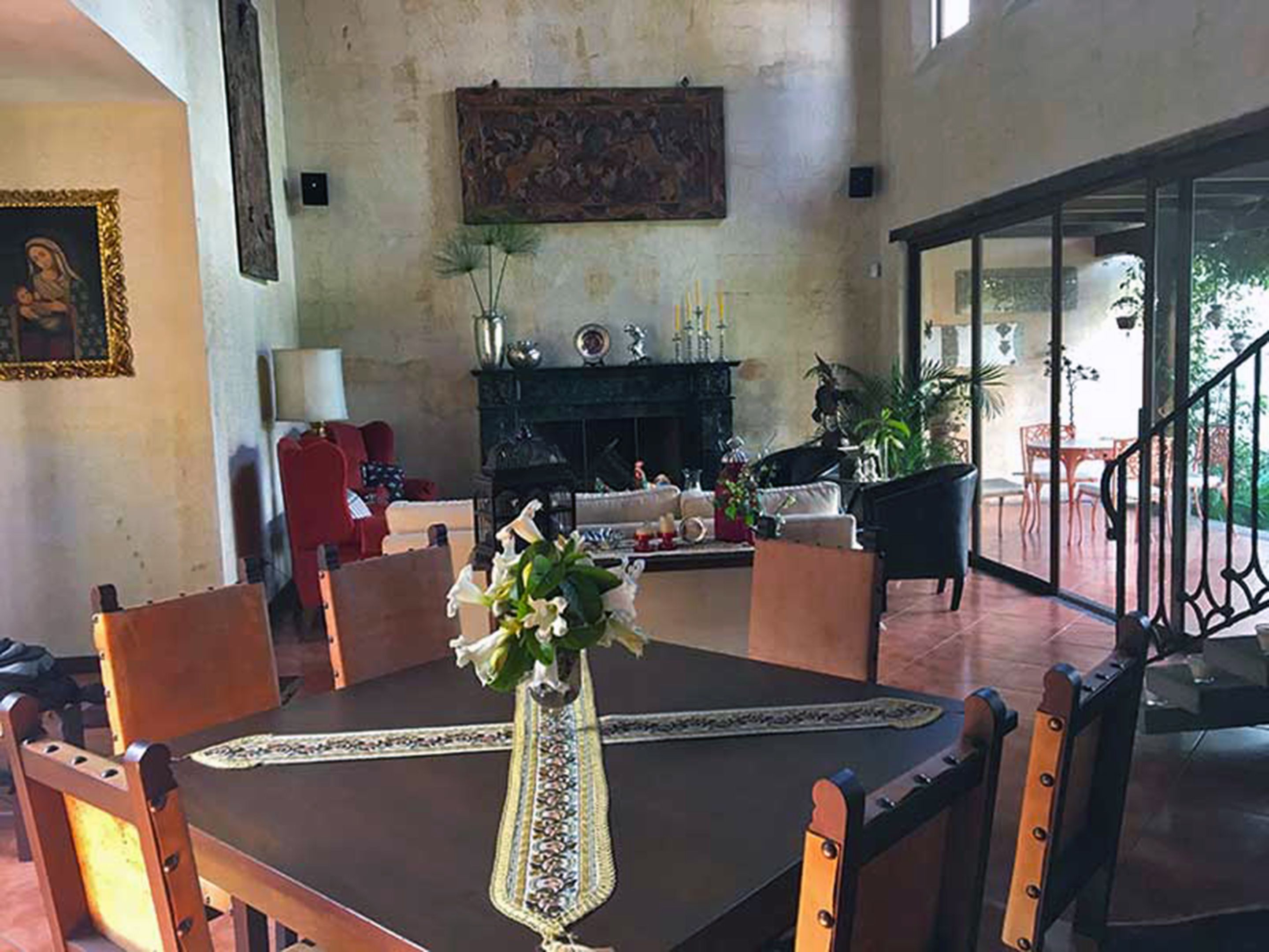 Double Room | Living area | TV