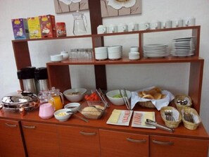 Petit déjeuner buffet compris tous les jours