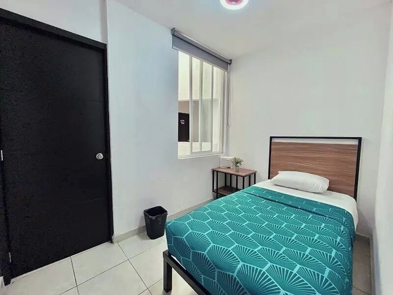 Bed sheets, wheelchair access