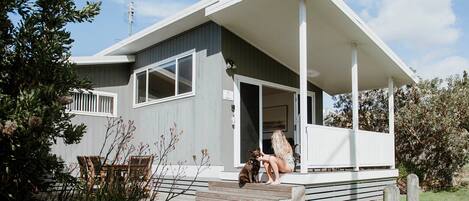 Deluxe Cabin, 2 Bedrooms | Terrace/patio