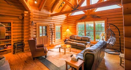 Dancing Bear Lodge - Escapade de luxe en cabane en rondins