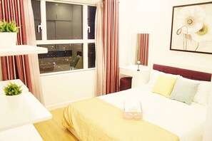 2 chambres, fer et planche à repasser, accès Internet, draps fournis