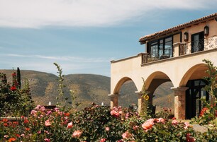 Fachada de la propiedad