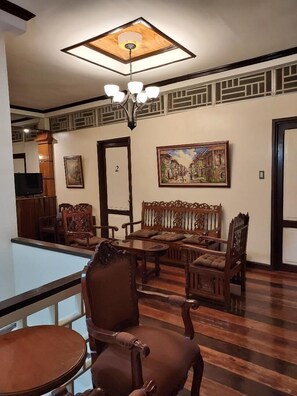 Exterior - Tops Lodging House (San Juan)