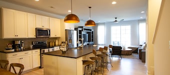 Executive Townhome featured on A&E’s Vacation Home Potential Feb 2019!