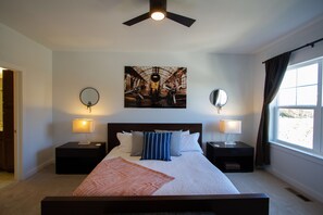 3 Schlafzimmer, Bügeleisen/Bügelbrett, kostenloses WLAN, Bettwäsche