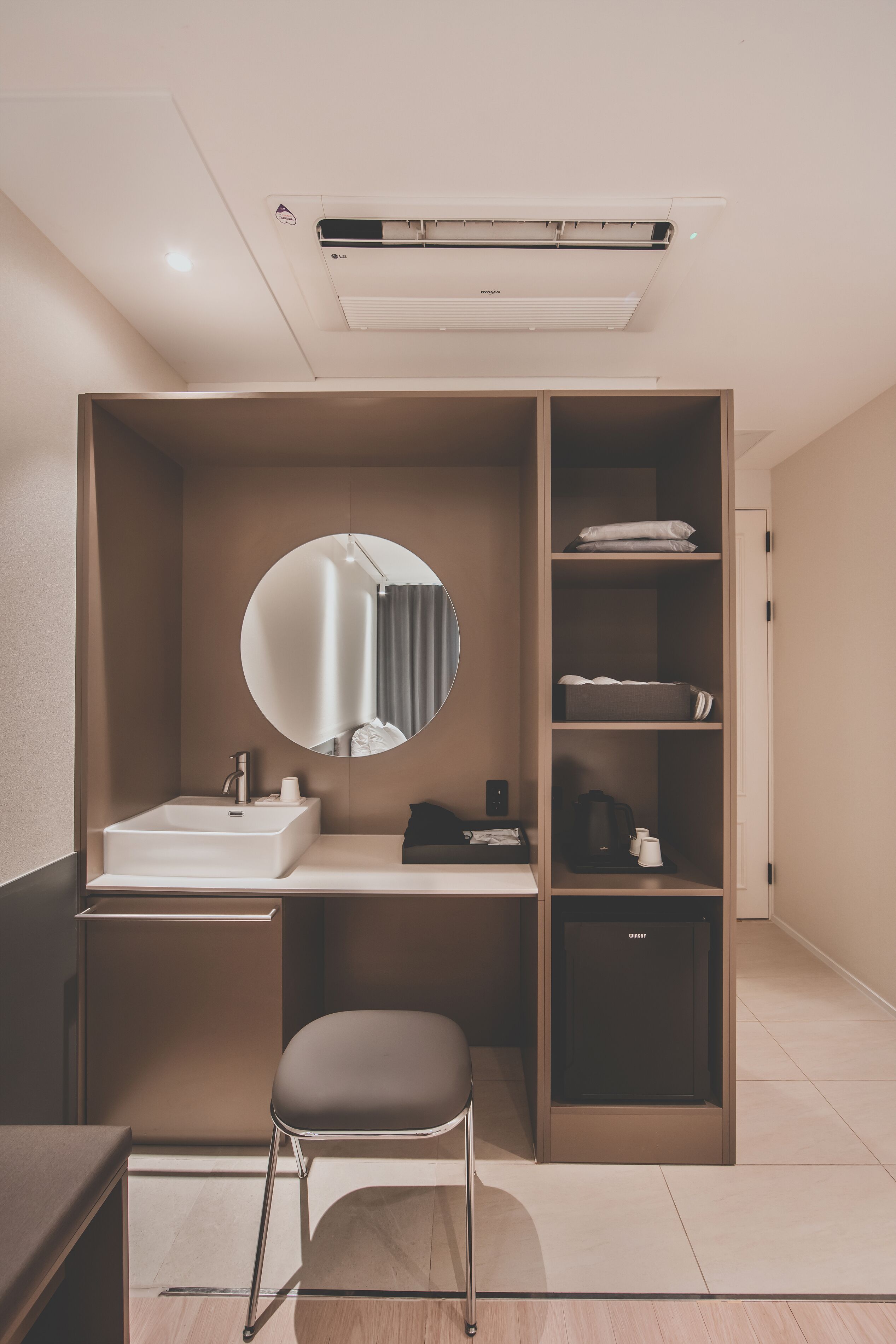 Deluxe Room | Premium bedding, memory-foam beds, laptop workspace, blackout curtains
