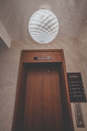 Reception - Hotel Insomnia (Daegu)