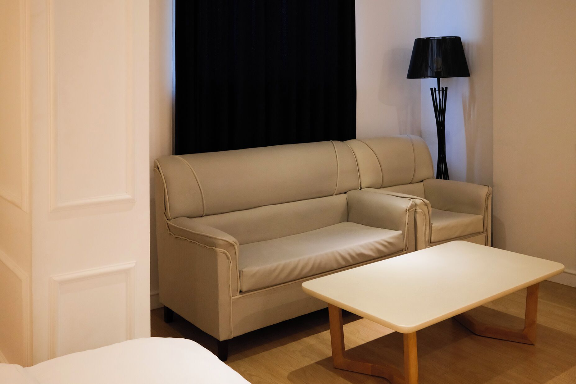 suite twin room | 1 bedroom, premium bedding, memory-foam beds, laptop workspace