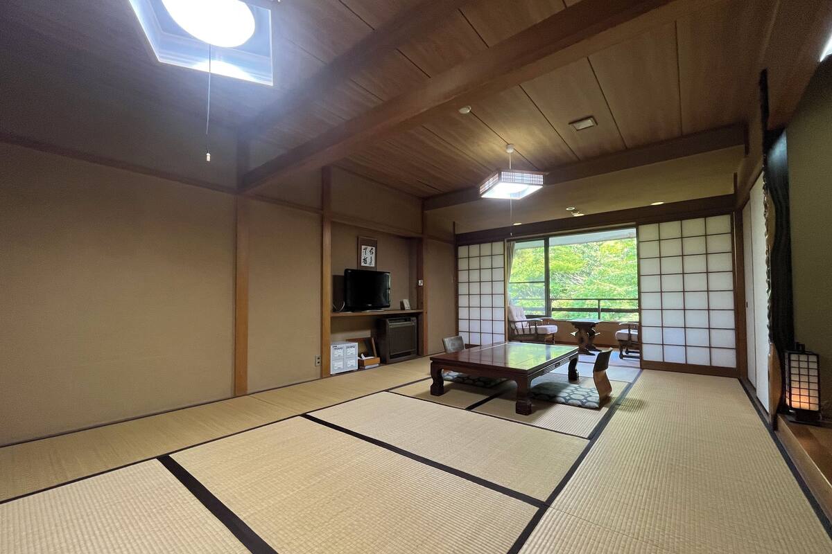 傳統客房 (Japanese Style for 5 Guests) | 羽絨被、客房內保險箱、遮光布/窗簾、免費無線上網