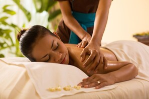 Phòng trị liệu đôi, massage mô sâu, massage Thái, dịch vụ massage