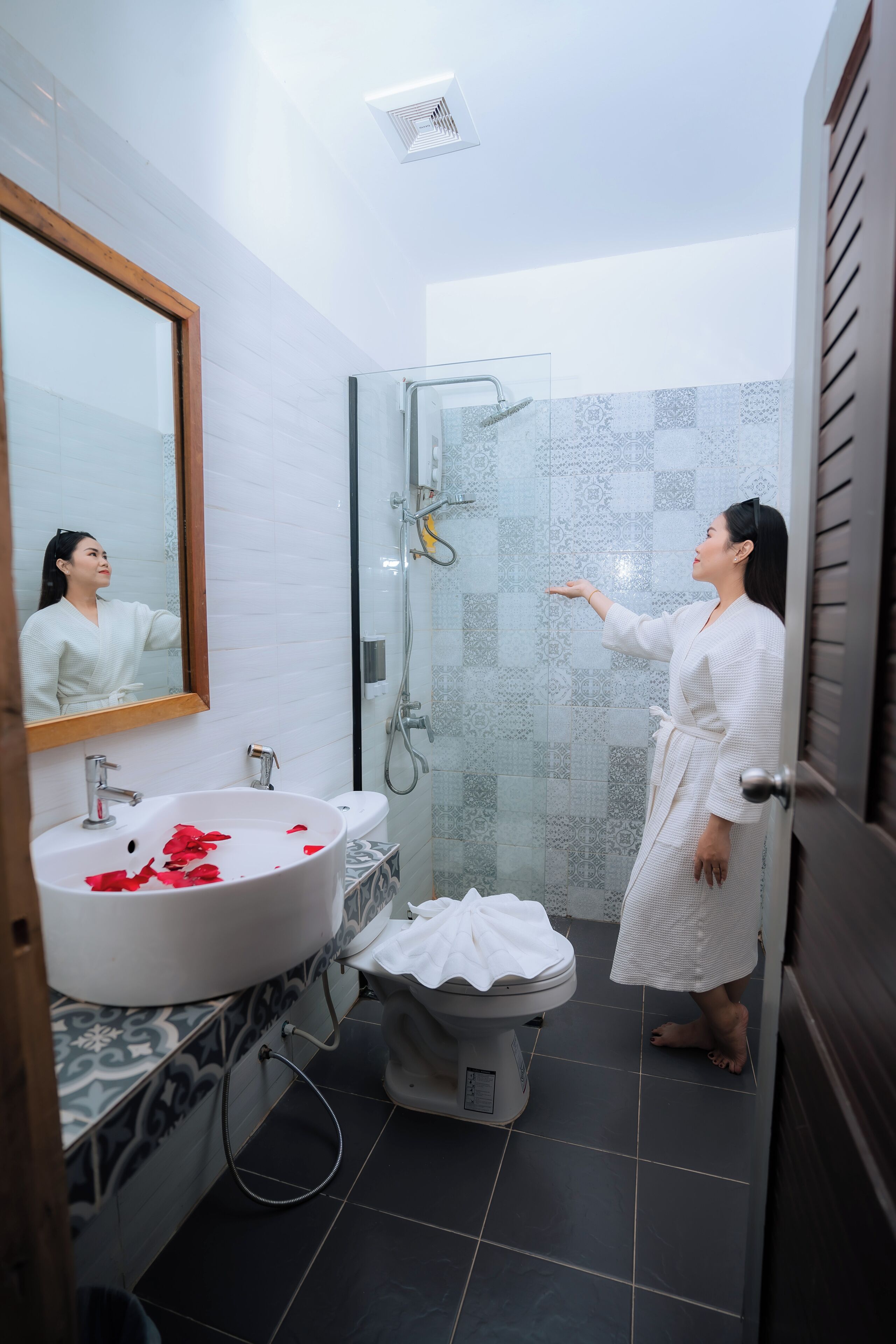 Photo - Grand Elevation Hotel