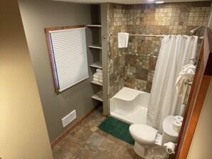 Towels - Pine Cottage on Blass Lake (Wisconsin Dells)