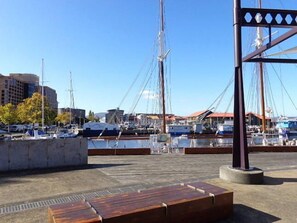 Marina - Hobart CBD Premium Apartment, 3 mins to waterfront (Hobart)