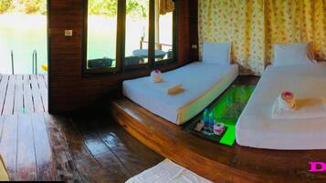 Deluxe Downstair 2 Pax