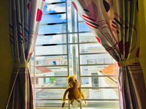Interior - Rabbit Motel (Hue)