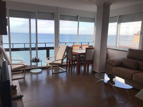 Stunning views to the sea / Fuengirola Apartment