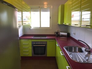 Fridge, microwave, oven, stovetop - Stunning views to the sea / Fuengirola Apartment (Fuengirola)