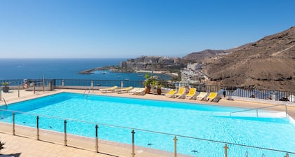 WOHNUNG MIT ERSTAUNLICHEM BLICK AUF PATALAVACA