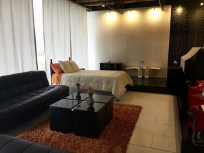 Apartamento Premium (106) | Minibar, individually decorated, individually furnished, desk - Bambu Sierra (Cuenca)
