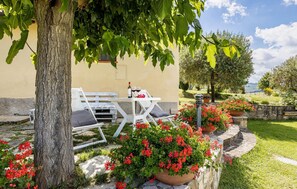 Terrace/patio - Gorgeous home in Casole d'Elsa -SI- with WiFi (Casole d'Elsa -SI-)