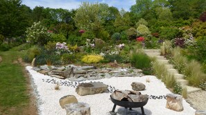 Property grounds - Country House Meuble de Tourism 3*, St Thois, Chateauneuf du Faou (Saint-Thois)