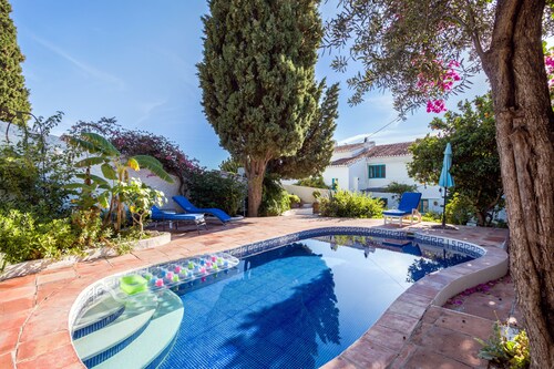 Luxury Converted Mill With Private Pool. Sleeps 7