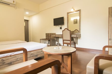 Andhra Bhawan Room | Rollaway beds, free WiFi, bed sheets. Ramoji Film City Shantiniketan