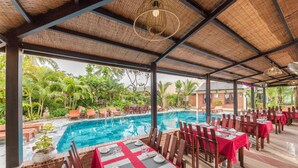 Daily continental breakfast for a fee - La Paloma Resort (Phu Quoc)